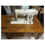 Riccar Vintage Sewing machine