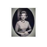 ++++POINTE TAPATIO SALE OFF 7TH STREET++++