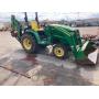 2010 John Deere 3520 Tractor with Front Bucket and Backhoe Attachments