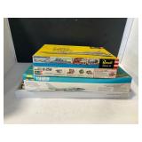 Carrera Slot race car track, Furniture, collectibles, household-New North