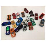 TOYS   BOARD GAMESLARGE CHICKEN CROCK-CHIPPED