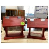 2 NEW BIRD FEEDERS - LAWN & GARDENHair styling tools and beauty accessories