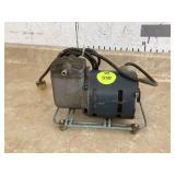 TOOLSShiny and elegant silver necklaces