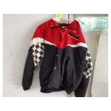 SPORTS MEMORABILIAElegant high-quality jewelry