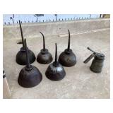 6 VINTAGE THUMB OILERS - TOOLS2 PAIR OF GOLD EARRINGS - GOLD & SILVER