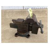 3-1 2 VISE MADE IN THE USA - TOOLSSPORTS MEMORABILIA
