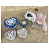 Stylish and unique jewelry designsTOYS   BOARD GAMES