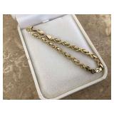 8 bracelet made of 10 karat yellow goldBOATS ATVS CAMPERS TRAILERS