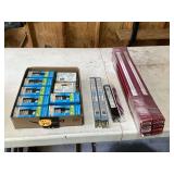 Various lightbulbs and additional items