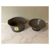 Granite enamelware cookware