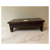 ANTIQUE 5-3 4” STOOL