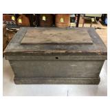 ANTIQUE CHEST