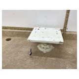 Contemporary metal stand for display