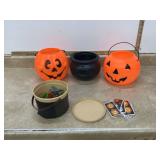 ORNAMENTS   HOLIDAY DECOR