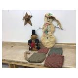 ORNAMENTS   HOLIDAY DECOR