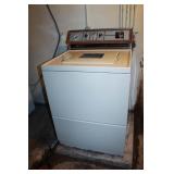 Crown Frigidaire Heavy Duty 1-18 Washing Machine