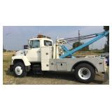 1977 Ford F800 Utility Truck