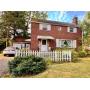 Three-Bedroom Brick Home W/ Garage
Also Selling Onsite: 2014 Ford Focus, Household Furnishings, Collectible Items, Christmas Decor
