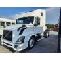 2004 Peterbilt Q/A Dump Truck